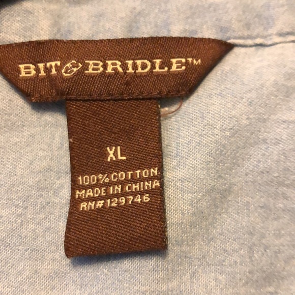 Bit & Bridle Chambrey Shirt 3/4 Sleeve with Roll Tab Sleeve SZ XL - Picture 5 of 6
